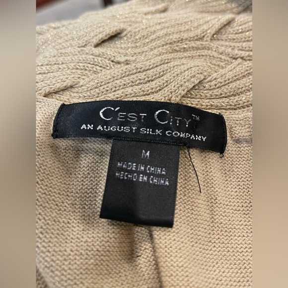 Cest City sleeveless top. Gold glitter. Size M - Picture 7 of 9